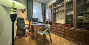 Дом 410м², 3-этажный, участок 12 сот.