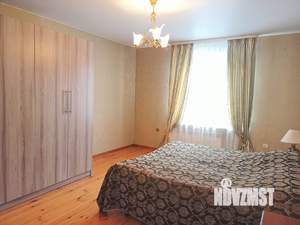 Дом 228м², 2-этажный, участок 3 сот.