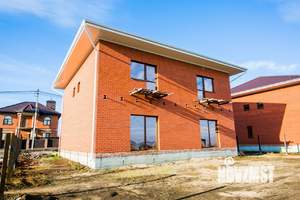 Дом 240м², 2-этажный, участок 9 сот.