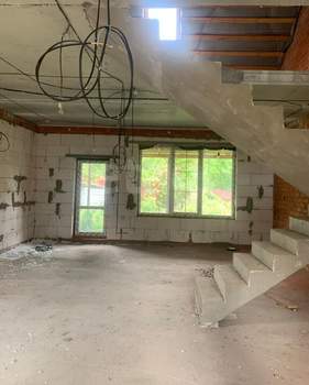 Дом 122м², 2-этажный, участок 5 сот.