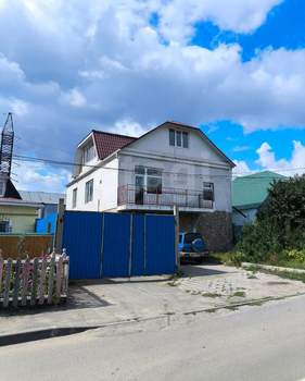 Дом 300м², 3-этажный, участок 4 сот.