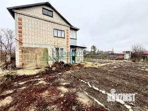 Дом 60м², 2-этажный, участок 9 сот.