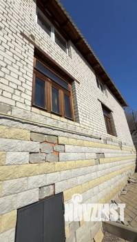 Коттедж 150м², 2-этажный, участок 6 сот.