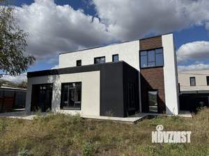 Коттедж 242м², 2-этажный, участок 8 сот.