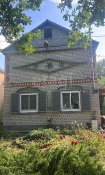 Дача 130м², 2-этажный, участок 8 сот.