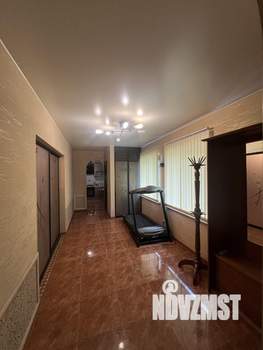 Коттедж 213м², 2-этажный, участок 7 сот.