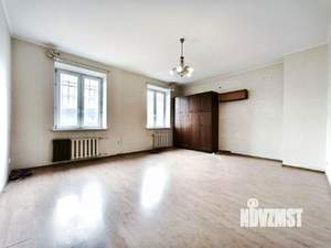 Коттедж 361м², 3-этажный, участок 10 сот.