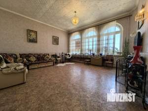 Дом 329м², 4-этажный, участок 5 сот.