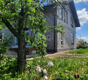 Дом 210м², 2-этажный, участок 7 сот.