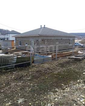 Дом 97м², 1-этажный, участок 6 сот.