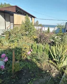 Дом 80м², 2-этажный, участок 10 сот.