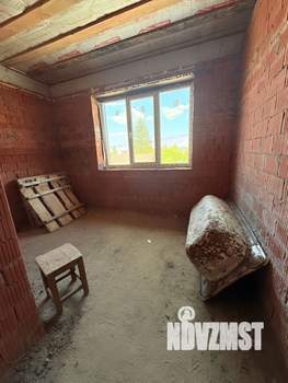 Дом 211м², 2-этажный, участок 7 сот.