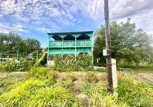 Дом 60м², 2-этажный, участок 8 сот.