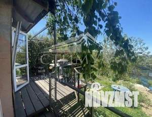 Дом 206м², 3-этажный, участок 12 сот.