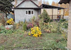 Дом 80м², 2-этажный, участок 10 сот.