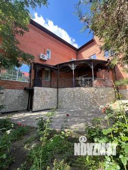 Коттедж 595м², 3-этажный, участок 8 сот.