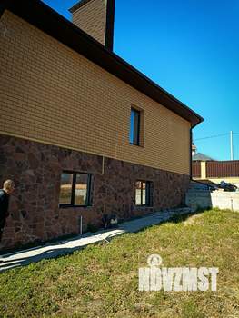 Коттедж 217м², 2-этажный, участок 10 сот.