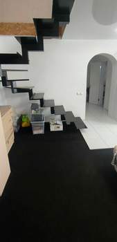 Дом 96м², 2-этажный, участок 8 сот.