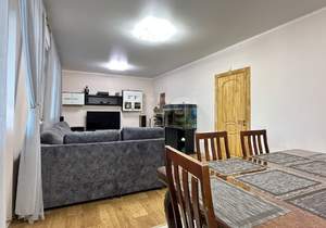 Дом 164м², 2-этажный, участок 8 сот.