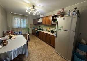 Дом 244м², 2-этажный, участок 8 сот.