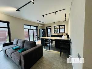 Дом 162м², 1-этажный, участок 8 сот.