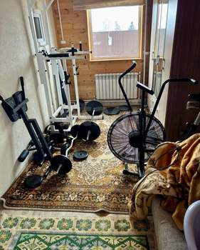 Дом 130м², 2-этажный, участок 6 сот.