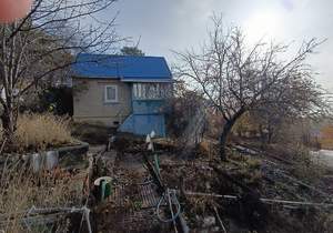 Дом 60м², 2-этажный, участок 8 сот.