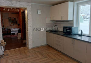 Дом 61м², 2-этажный, участок 5 сот.