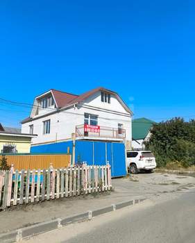 Дом 300м², 3-этажный, участок 4 сот.