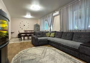 Дом 164м², 2-этажный, участок 8 сот.