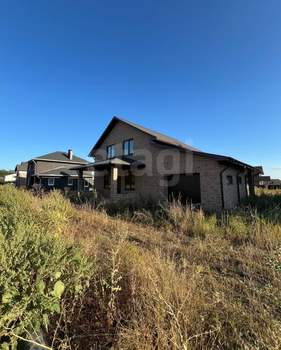 Дом 193м², 2-этажный, участок 8 сот.