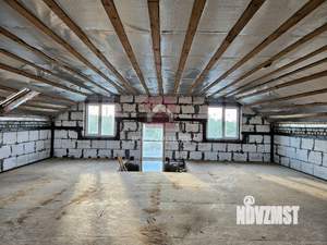 Дом 176м², 2-этажный, участок 6 сот.