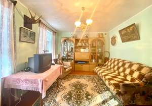 Дом 60м², 2-этажный, участок 8 сот.