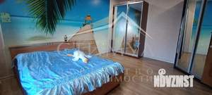 Дом 206м², 3-этажный, участок 12 сот.