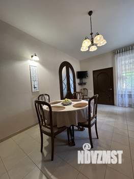 Коттедж 407м², 3-этажный, участок 13 сот.