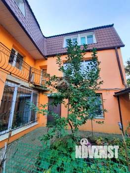 Дом 350м², 3-этажный, участок 4 сот.