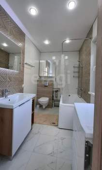 Дом 84м², 2-этажный, участок 7 сот.