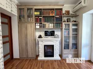 Дом 260м², 3-этажный, участок 6 сот.