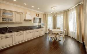 Дом 168м², 2-этажный, участок 8 сот.