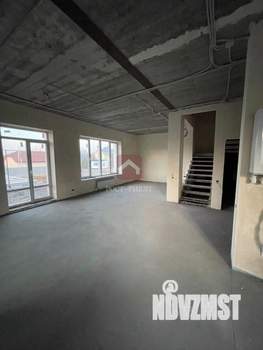 Таунхаус 260м², 3-этажный, участок 2 сот.