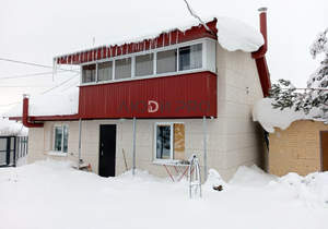 Дом 61м², 2-этажный, участок 5 сот.