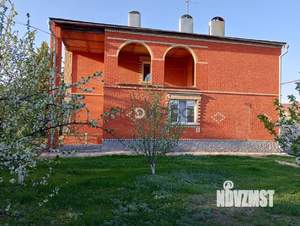 Коттедж 300м², 3-этажный, участок 14 сот.