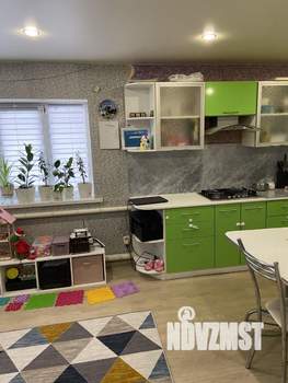 Дом 118м², 2-этажный, участок 10 сот.