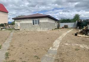 Дом 100м², 1-этажный, участок 7 сот.