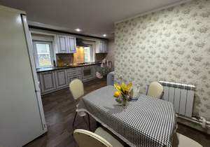 Дом 84м², 2-этажный, участок 2 сот.