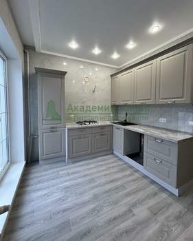 Дом 130м², 2-этажный, участок 6 сот.