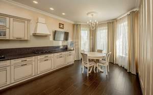 Дом 168м², 2-этажный, участок 8 сот.