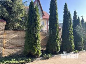 Дом 260м², 3-этажный, участок 6 сот.