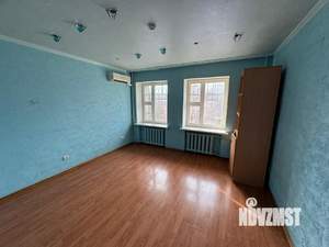 Дом 366м², 3-этажный, участок 14 сот.