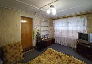 Дом 33м², 2-этажный, участок 8 сот.